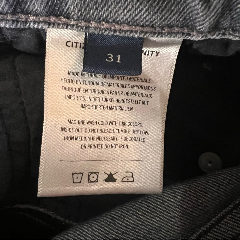 Citizens of Humanity Olivia High Rise crop Jeans in grey 31 excellent condition - Picture 16 of 16
